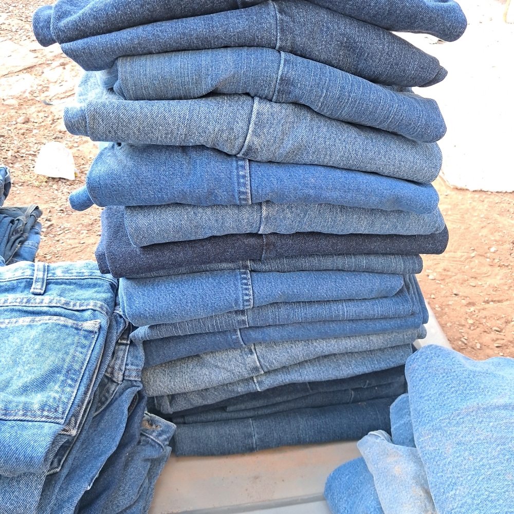 11 Pairs Wrangler Jeans 36/34